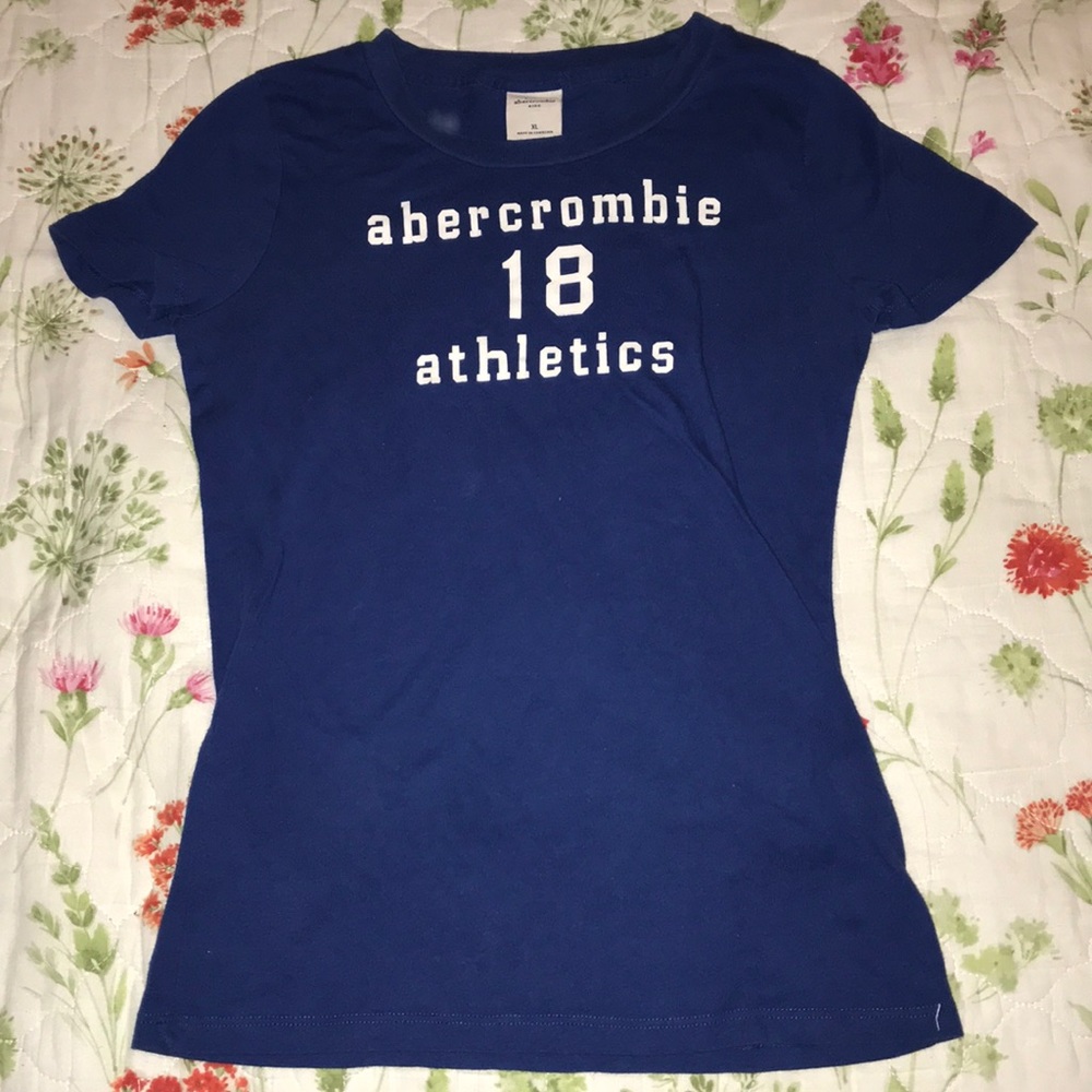 Blue Abercrombie Kids XL T-Shirt